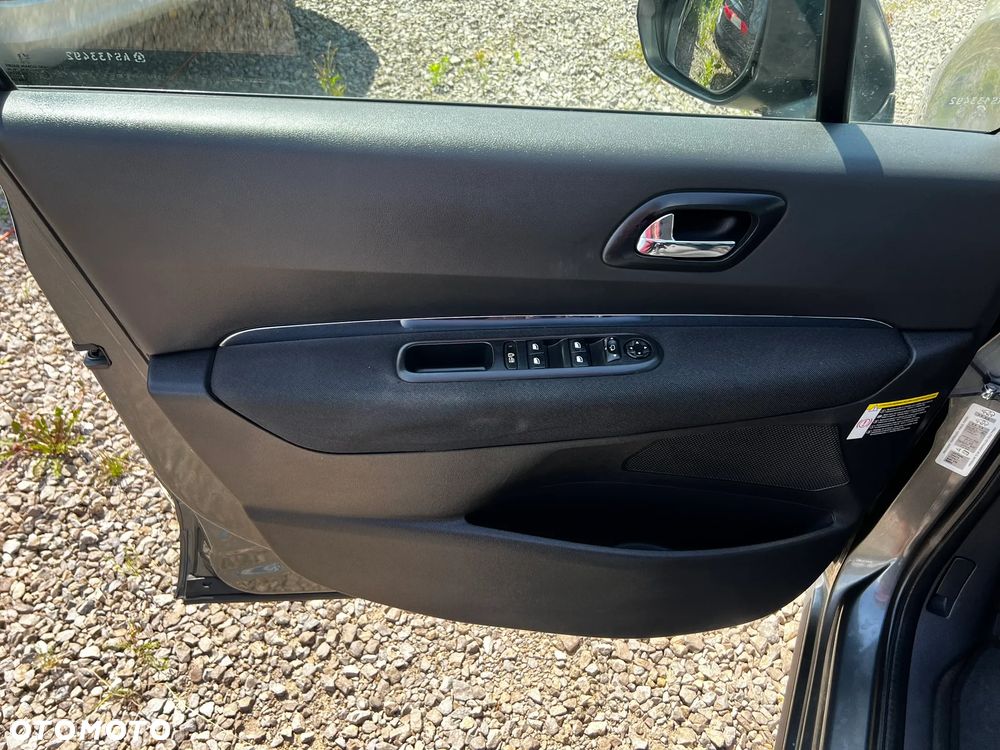 Peugeot 3008 - 27