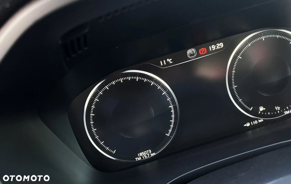 Volvo XC 60 B4 D AWD Geartronic Inscription - 26