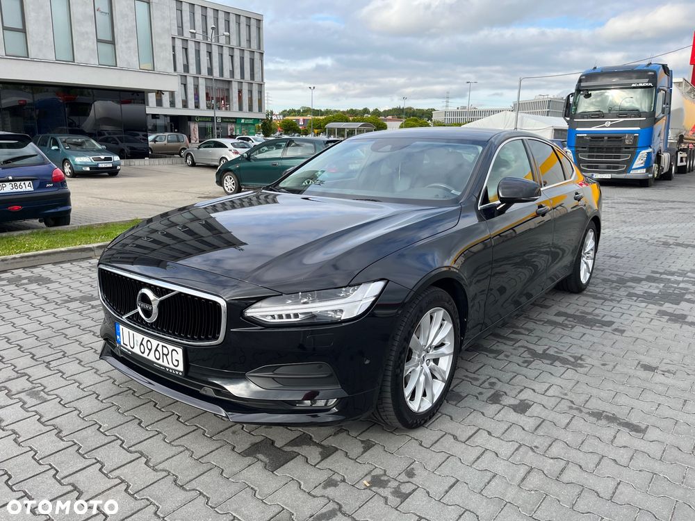 Volvo S90 D4 AWD Geartronic Momentum - 2