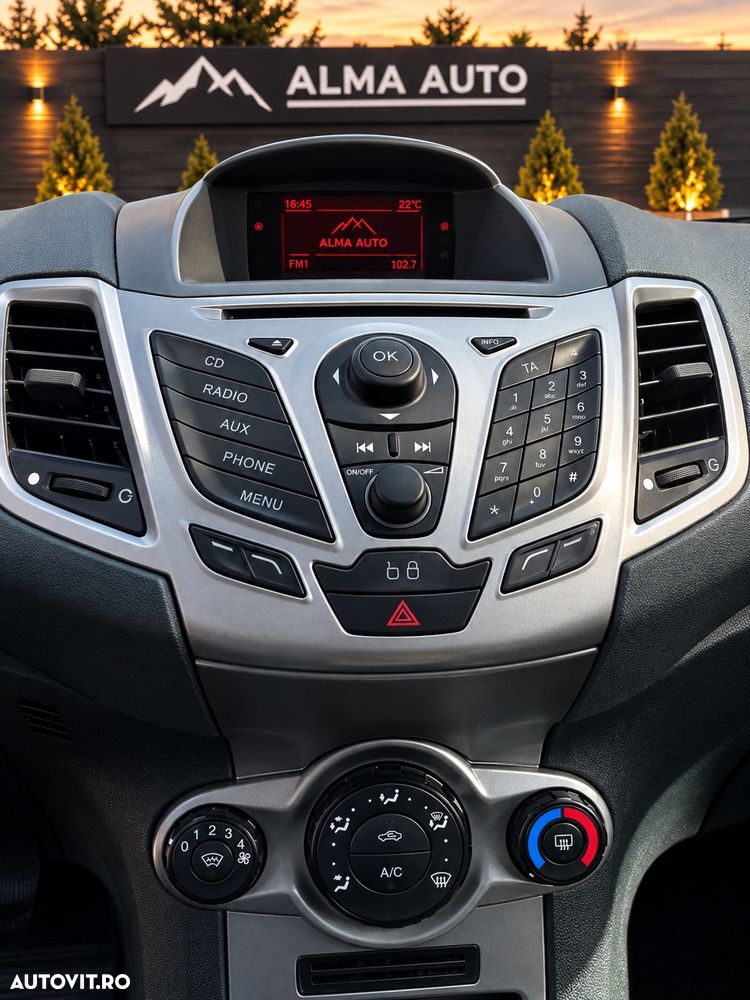 Ford Fiesta - 7