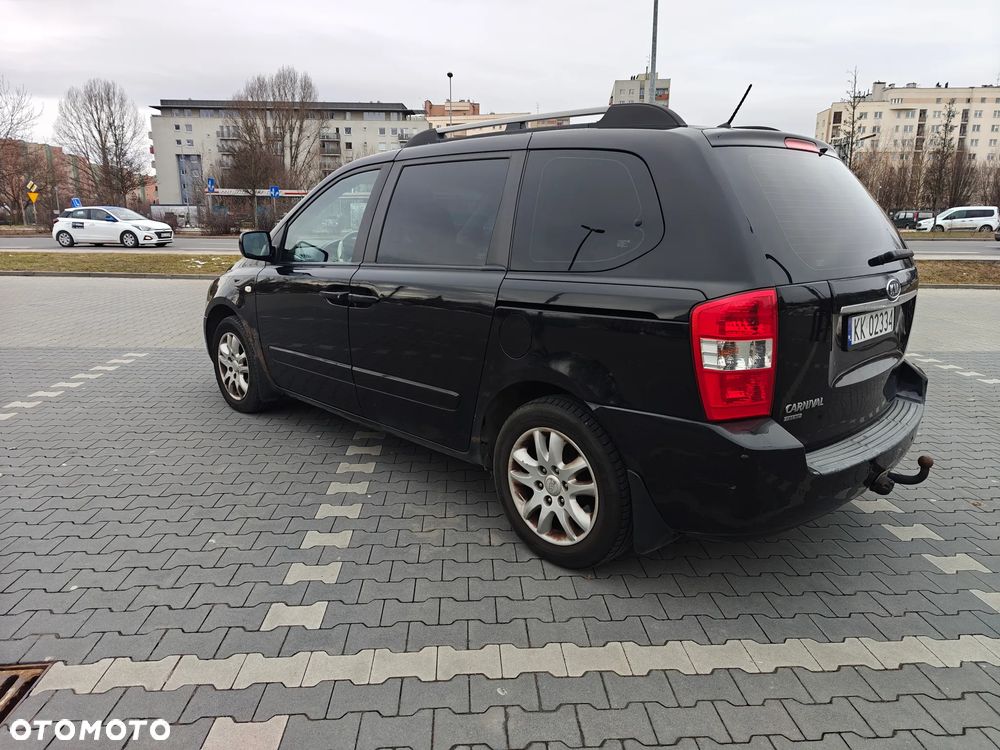 Kia Carnival 2.9 CRDi Freedom - 4