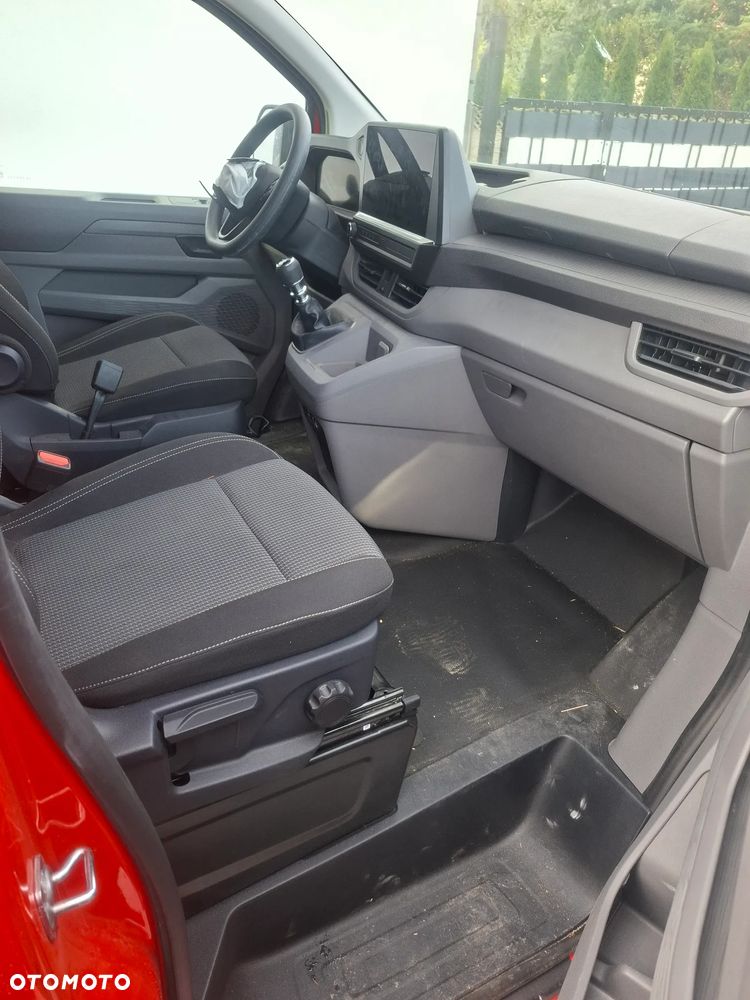Volkswagen Transporter T7 - 18