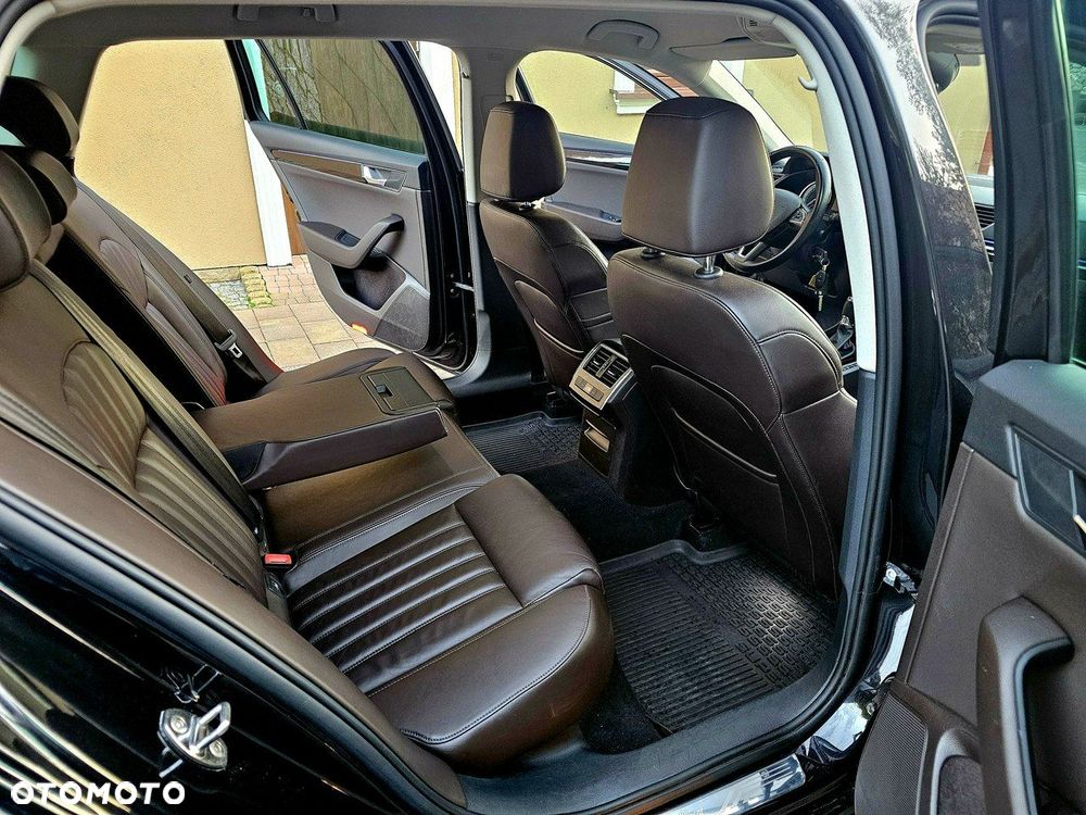 Skoda Superb 2.0 TDI SCR L&K DSG - 17