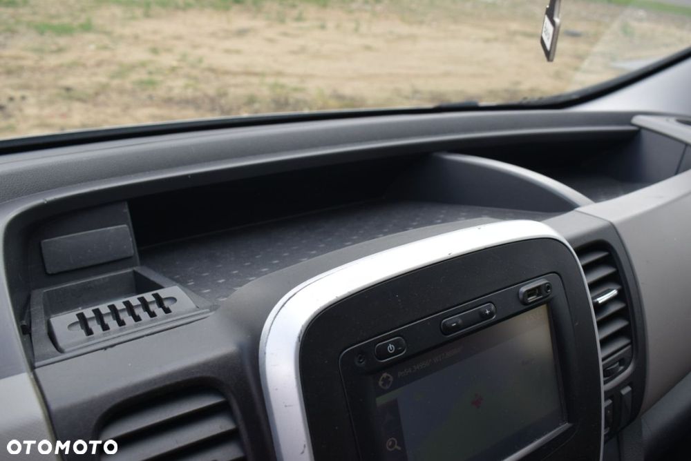 Renault Trafic - 29