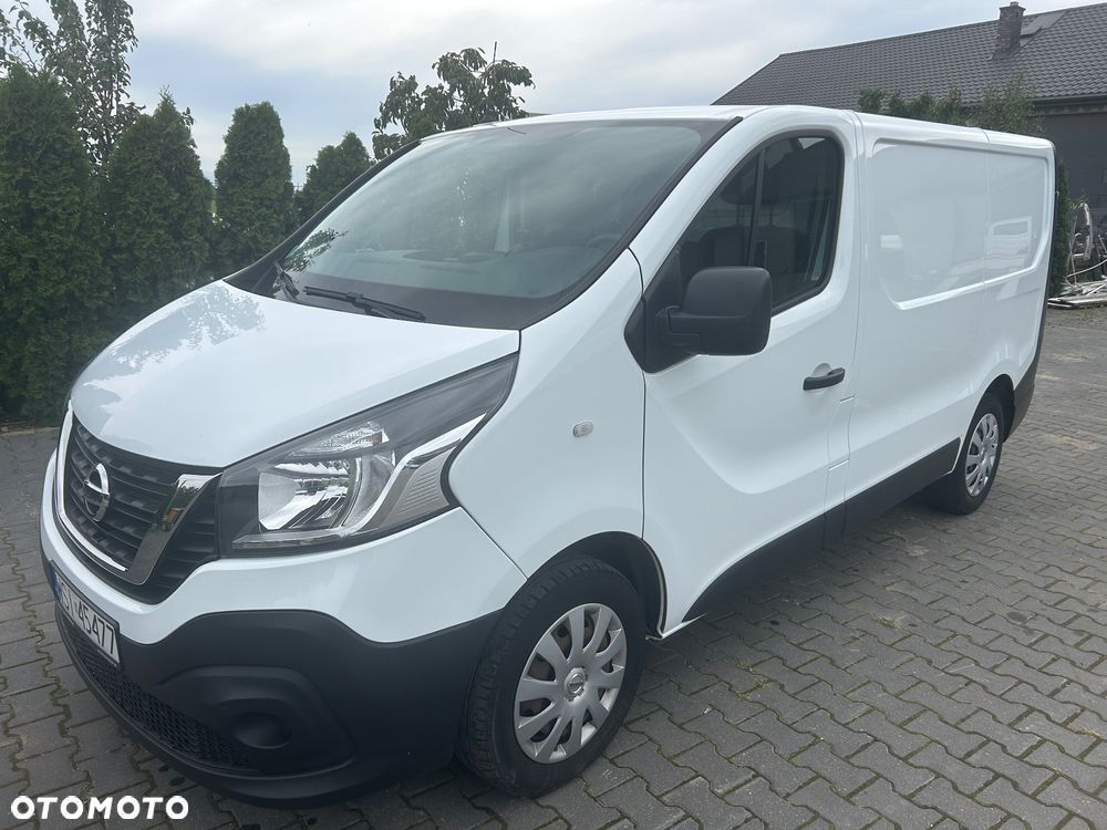 Nissan NV 300 - 1
