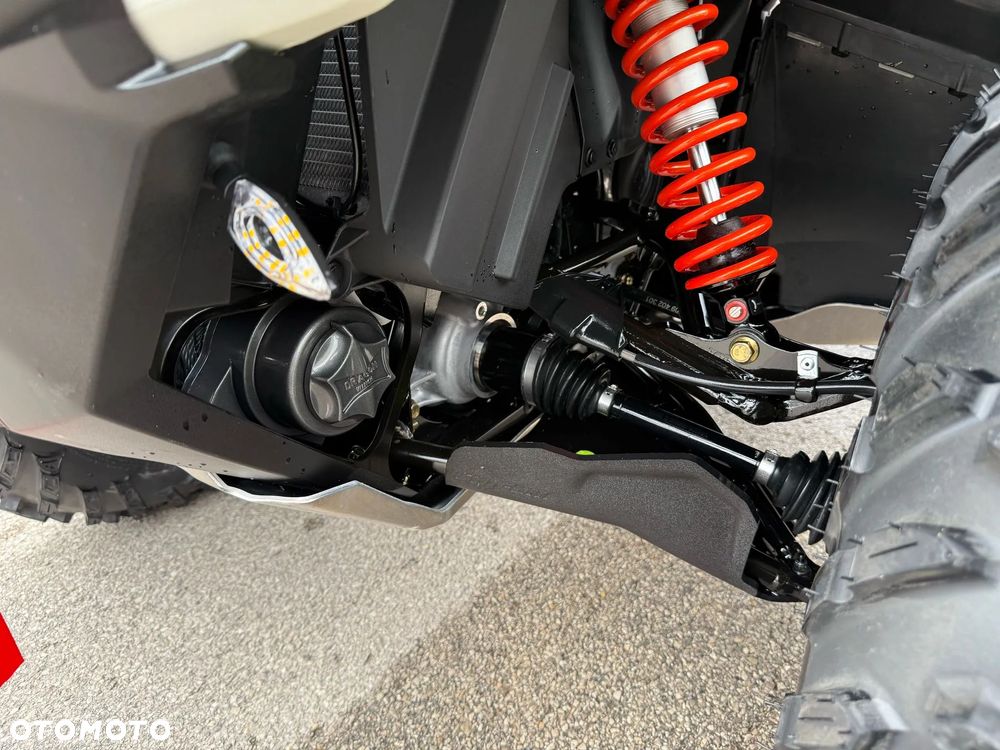 Can-Am Outlander - 19