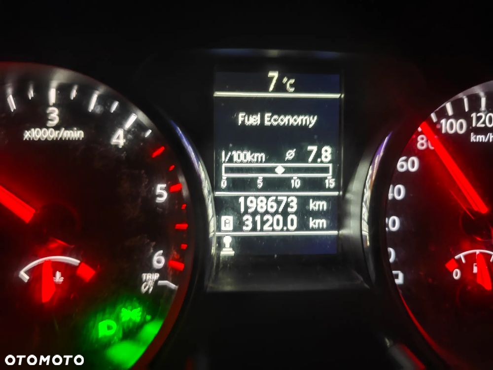 Nissan Qashqai 1.6 dCi 360 S&S - 20