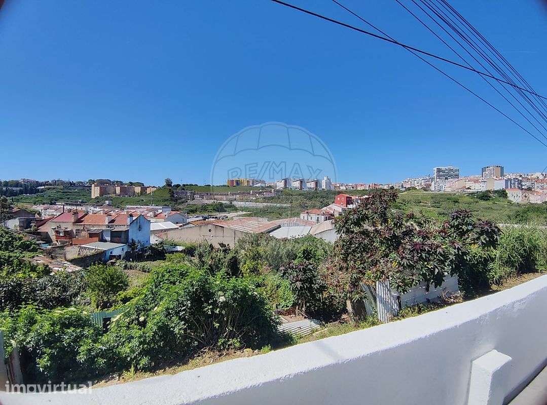Apartamento T0 para arrendamento - Grande imagem: 2/7
