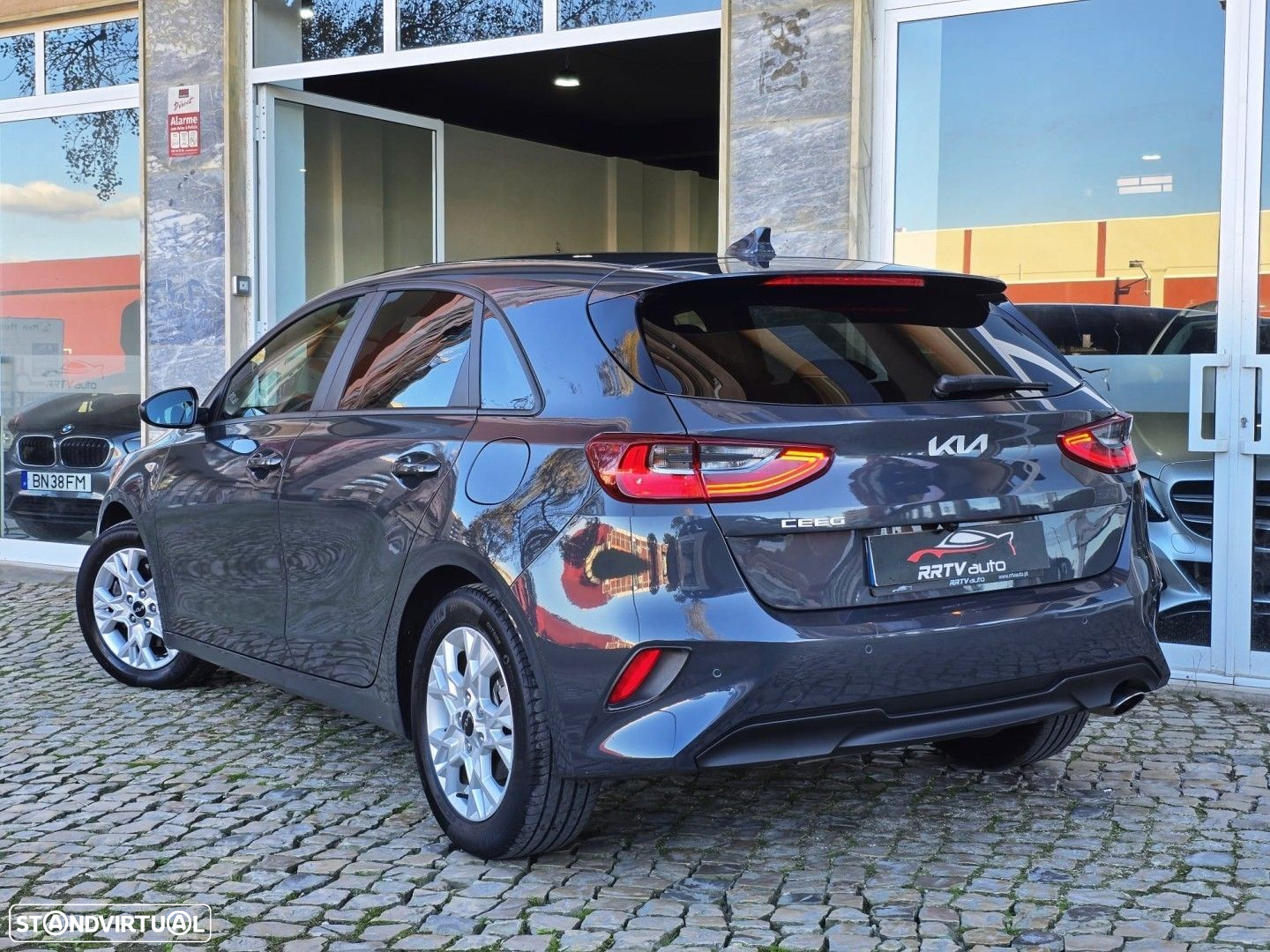 Kia Ceed 1.0 T-GDI Drive - 10