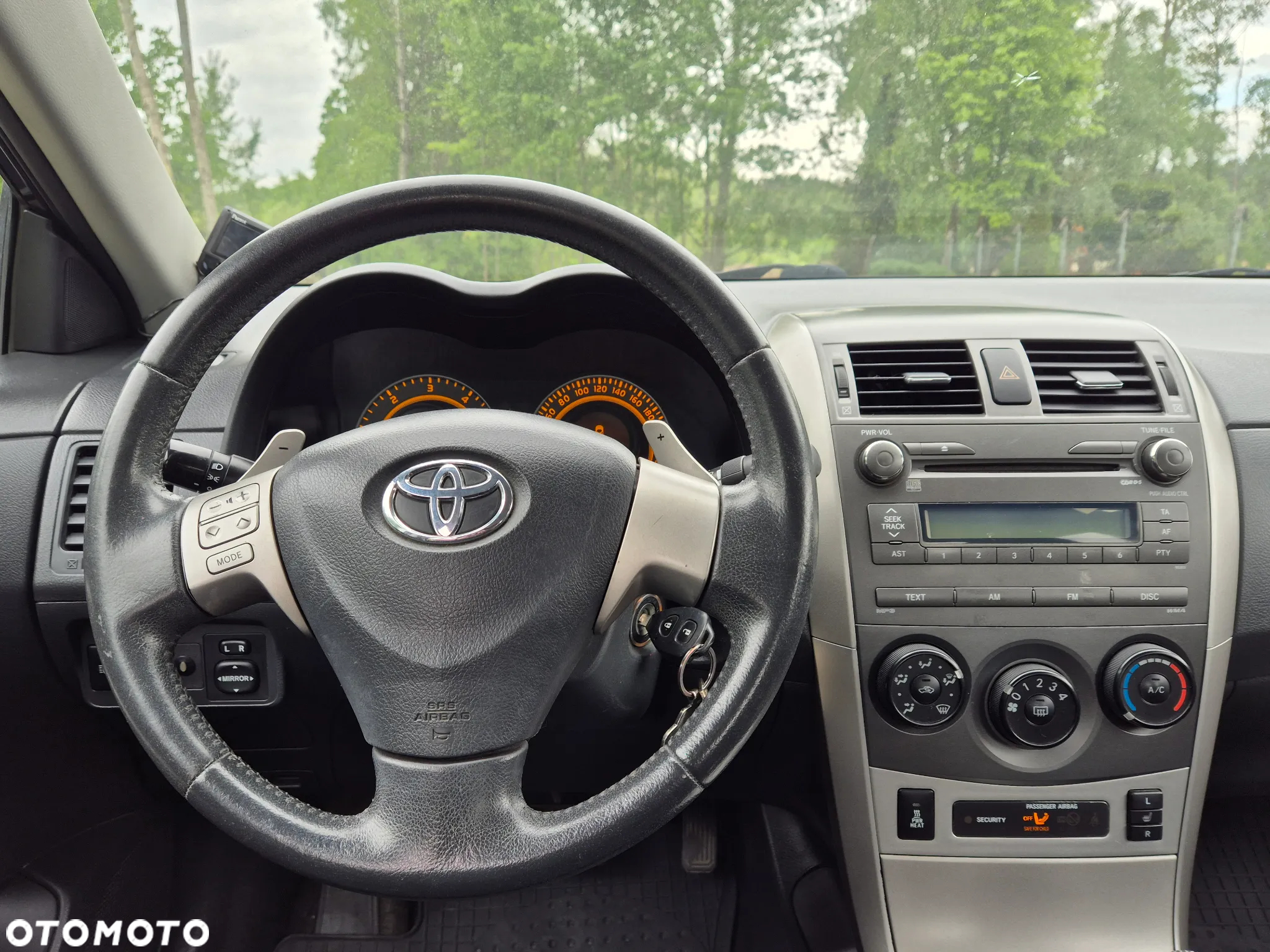 Toyota Corolla 1.4 D-4D Premium MM - 25