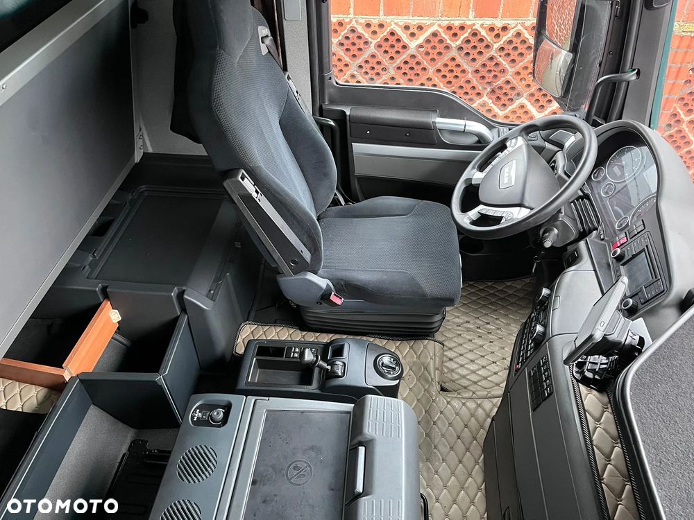 MAN TGX - 10