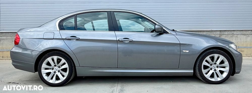 BMW Seria 3 320d DPF Edition Exclusive - 25