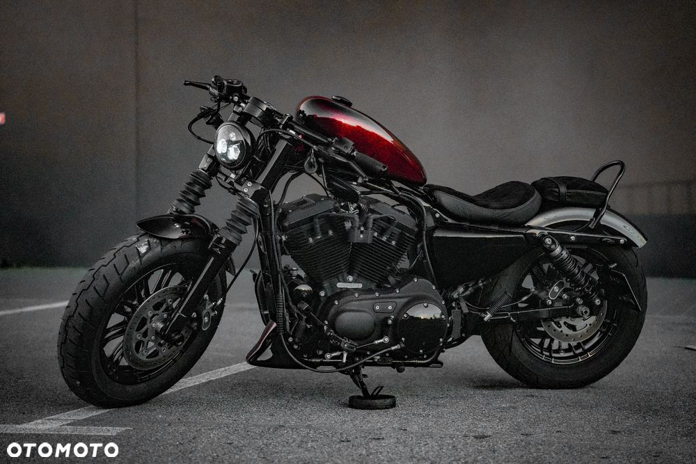 Harley-Davidson Sportster Forty-Eight - 13