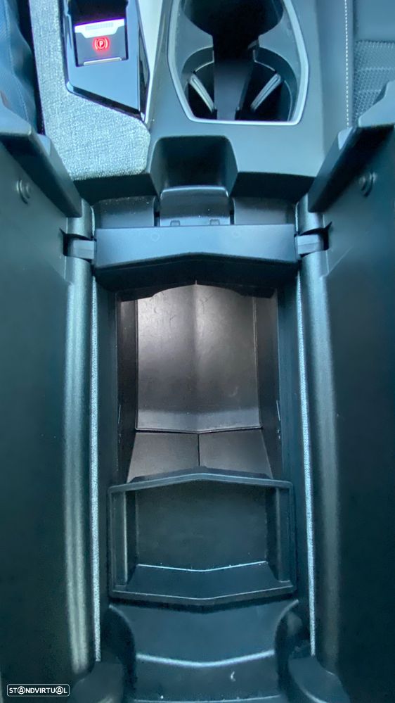 Peugeot E-3008 73 kWh Allure - 58