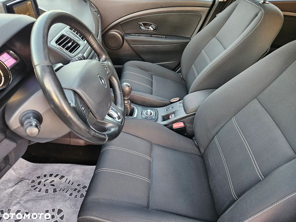 Renault Megane - 19