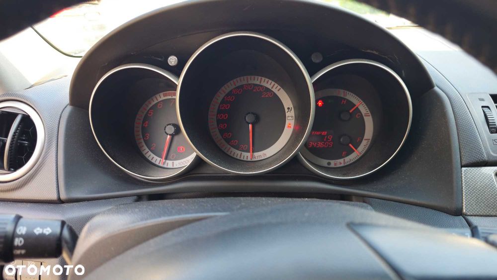 Mazda 3 - 7