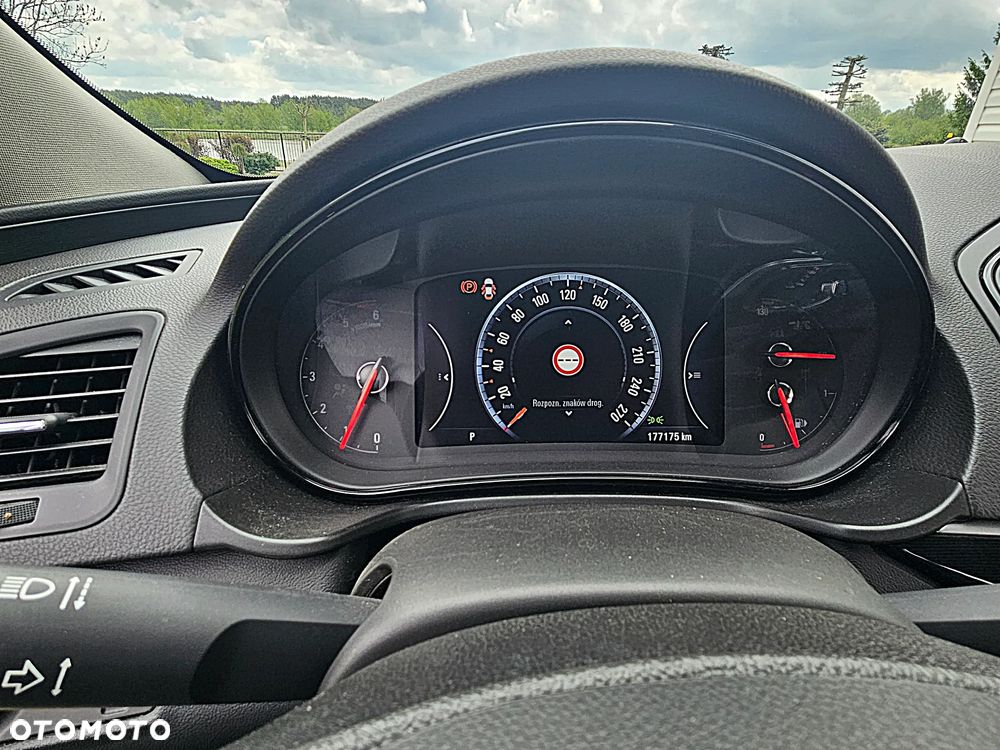Opel Insignia 2.0 CDTI Automatik - 25