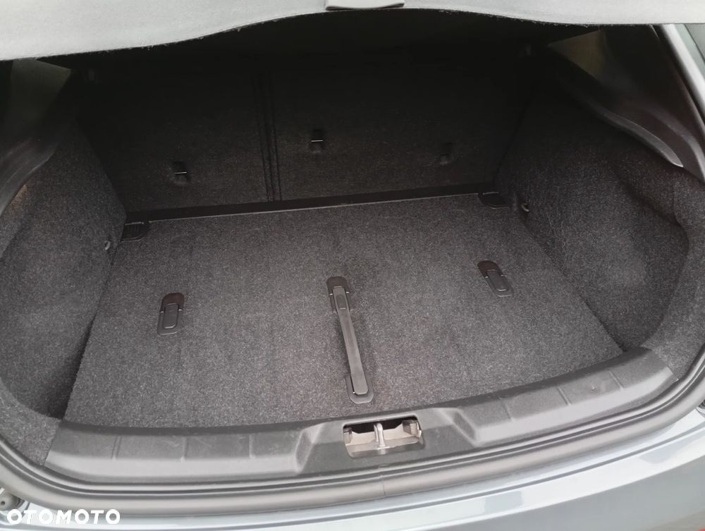 Volvo V40 - 26