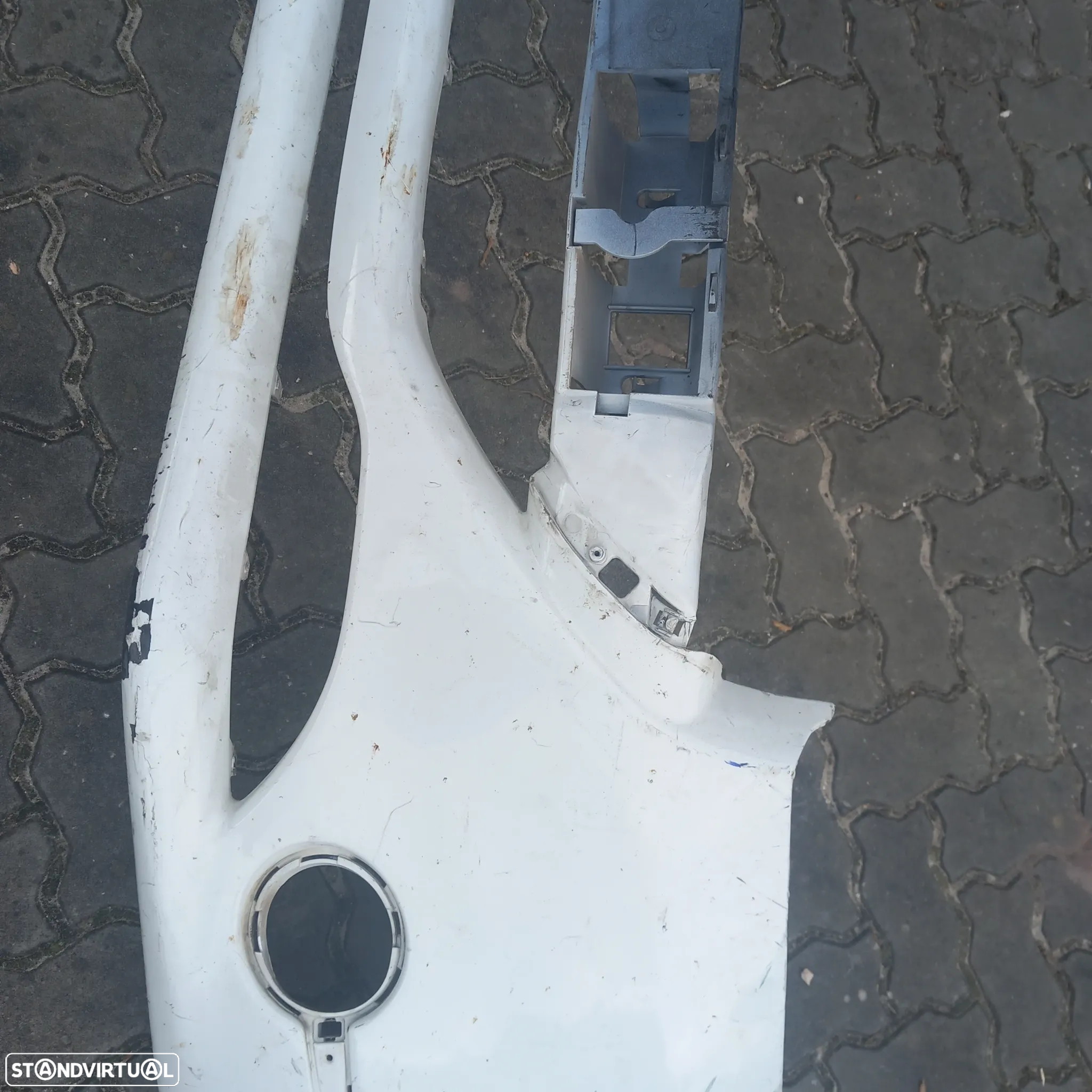 Para choques frente peugeot 208 - 2