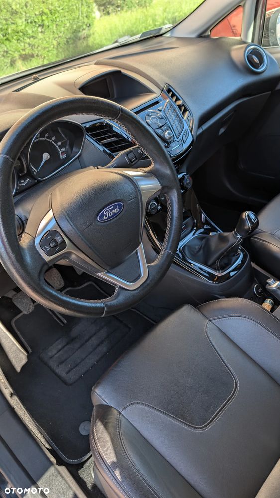 Ford Fiesta 1.0 EcoBoost Titanium X - 9