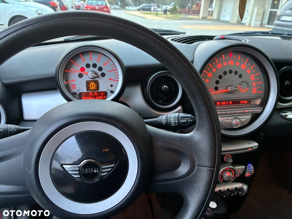 MINI ONE Standard - 7