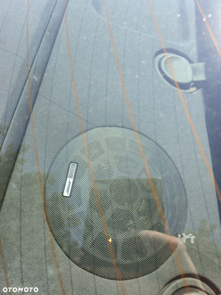 Audi A8 - 8