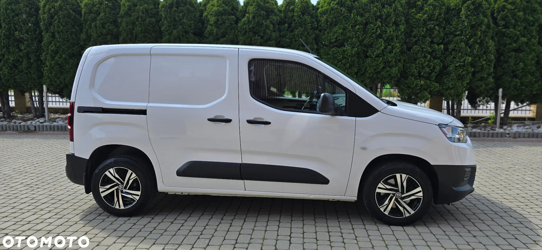 Toyota ProAce Kombi 1.5 D-4D Compact 2,6t - 10