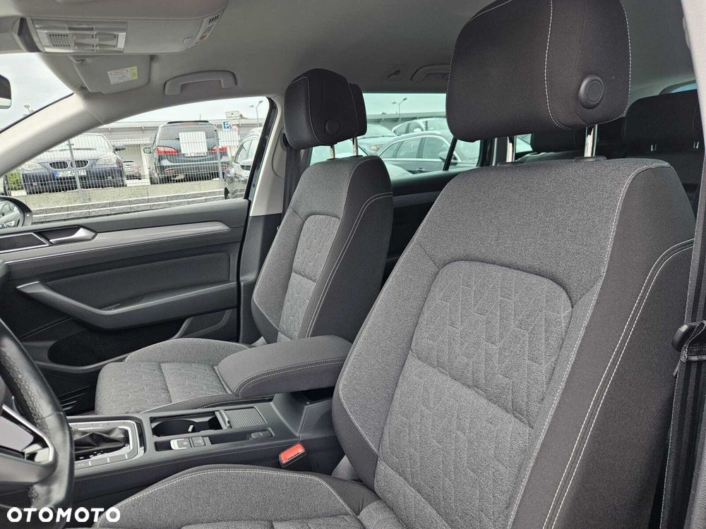 Volkswagen Passat 2.0 TDI EVO Business DSG - 11