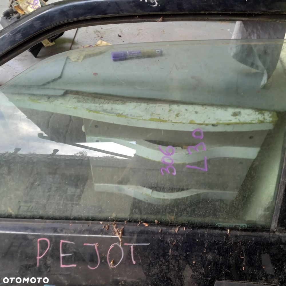 drzwi szyba zamek podnośnik silniczek mechanizm szyby peugeot 306 posiadam wszystkie części do tego modelu - 12