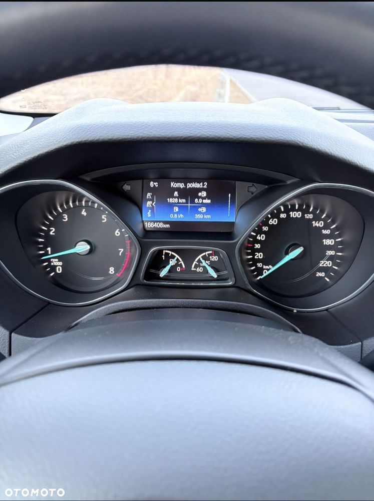 Ford Focus 1.5 EcoBoost Titanium ASS - 8