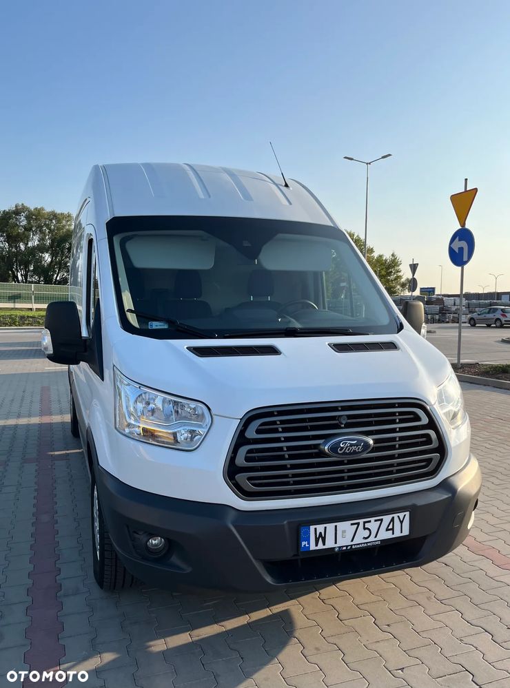 Ford Transit - 1