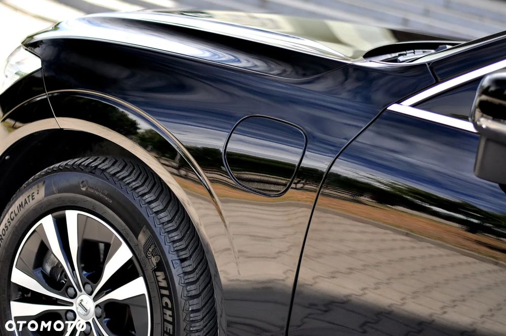Volvo XC 60 T6 Plug-In Hybrid AWD Core - 14