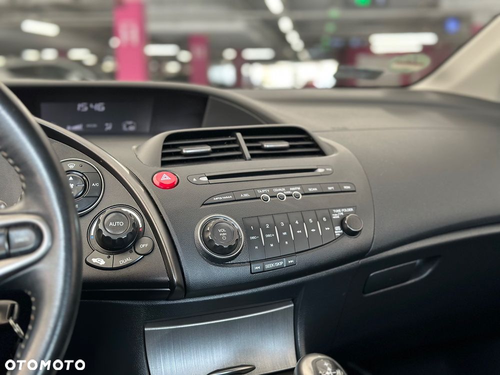 Honda Civic 1.4 i-VTEC i-SHIFT Type S - 23