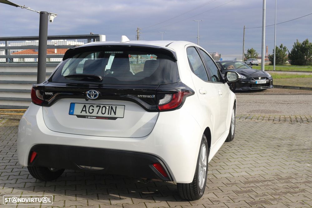 Toyota Yaris 1.5 HDF Comfort - 18