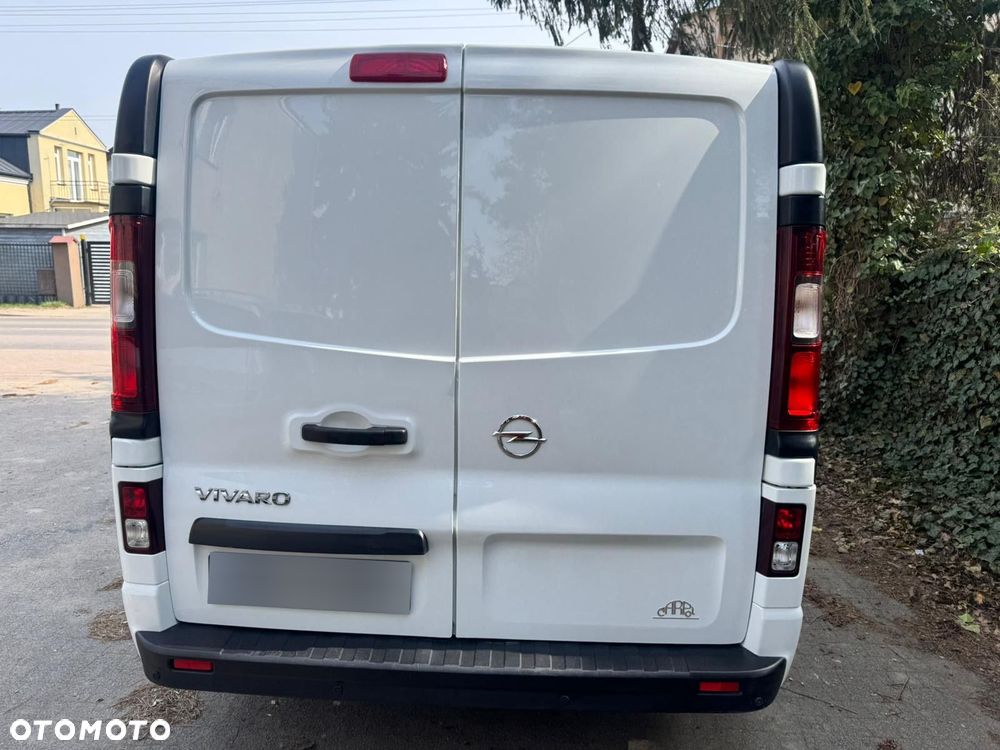 Opel vivaro - 3
