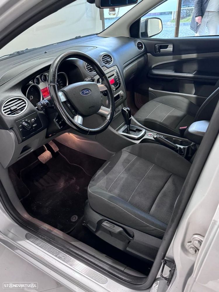 Ford Focus SW 2.0 TDCi Titanium PowerShift - 18