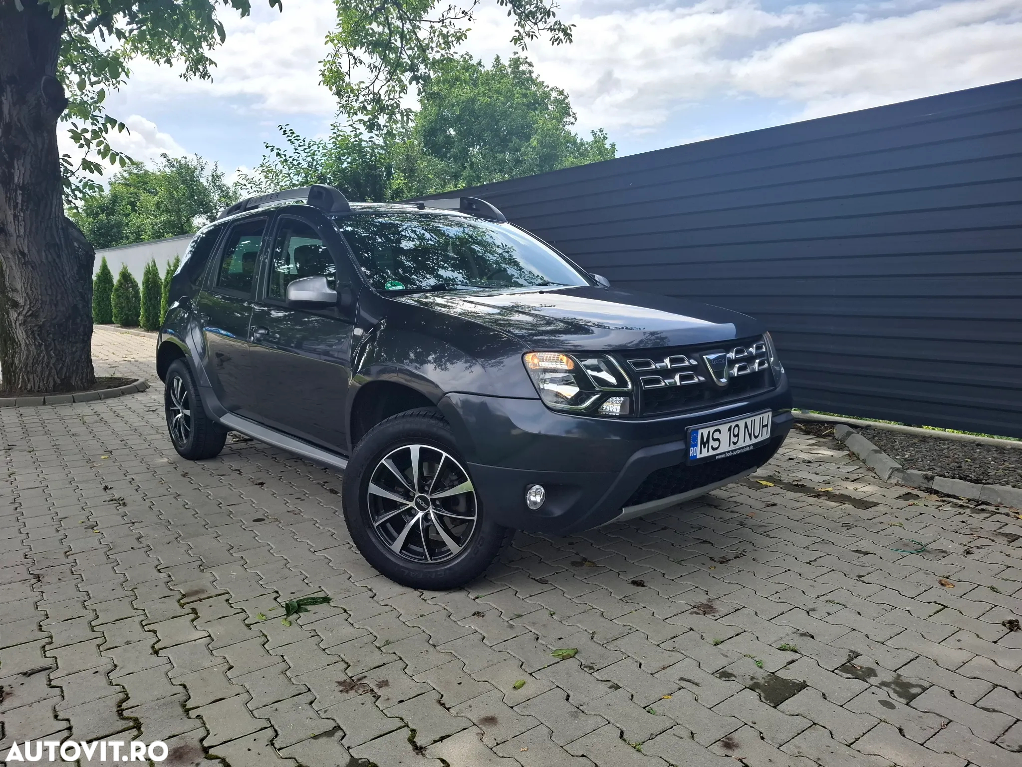 Dacia Duster 1.2 TCe 4x2 Laureate - 15