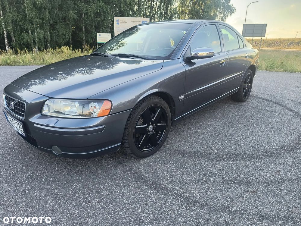 Volvo S60 2.5T AWD Edition - 1