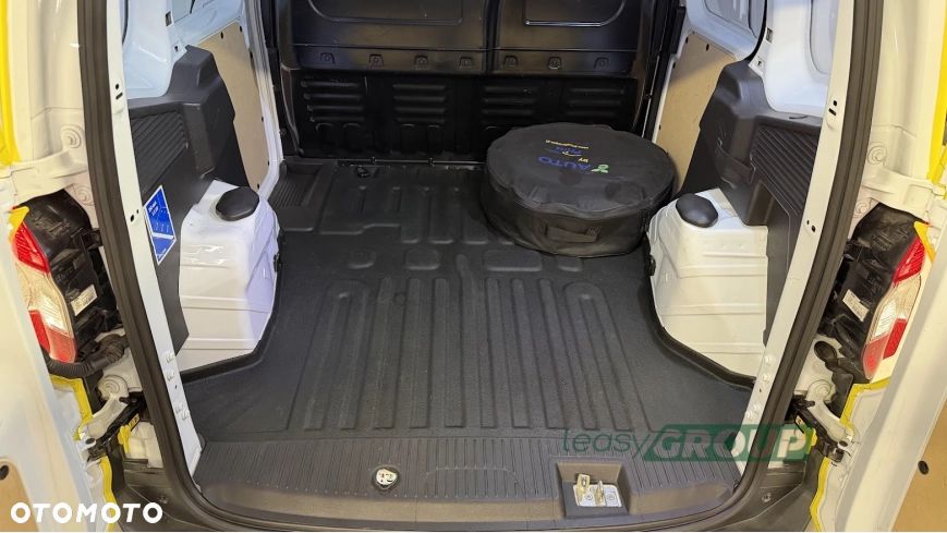 Ford Transit Courier 1.0 101KM LPG - 14