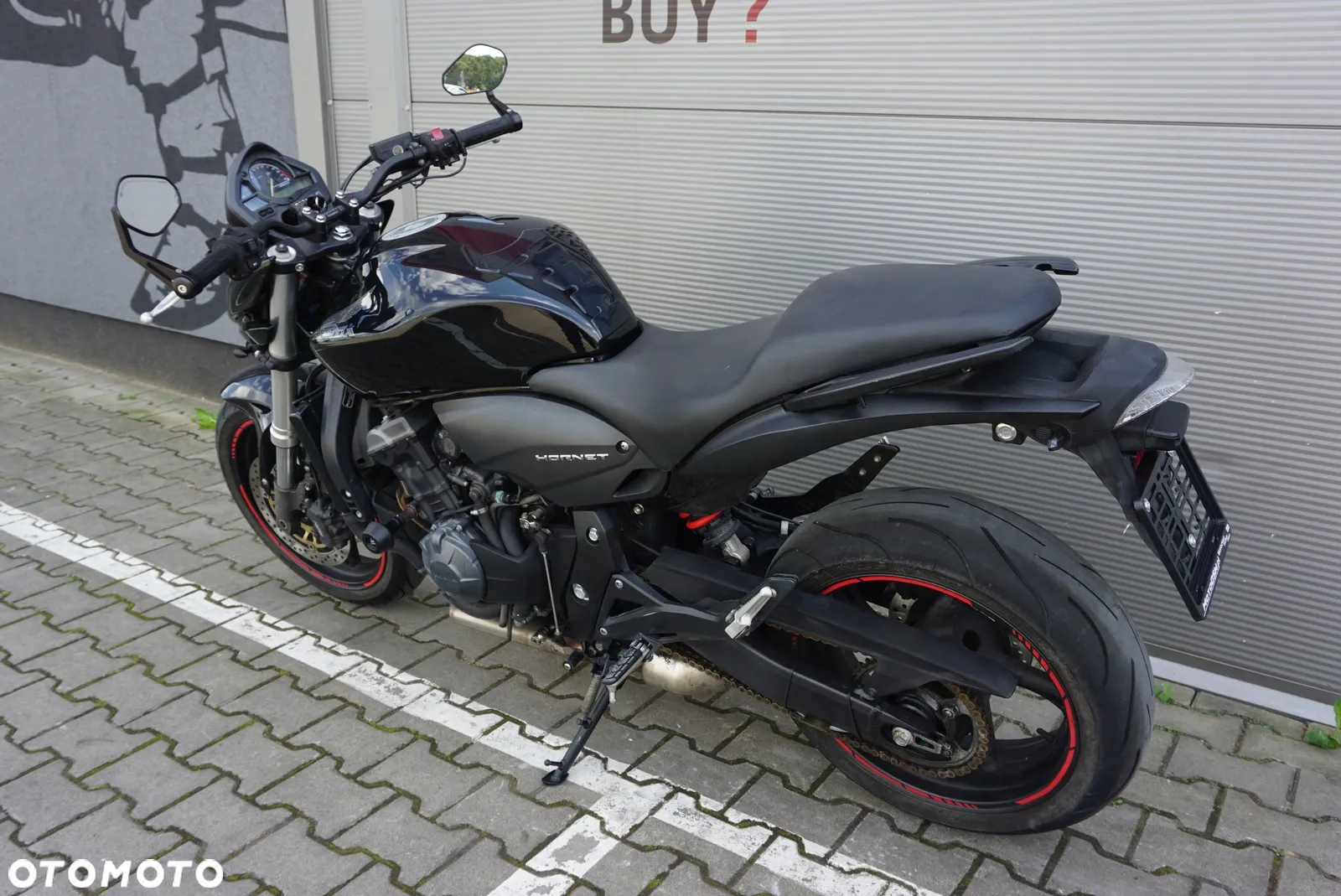 Honda Hornet - 12