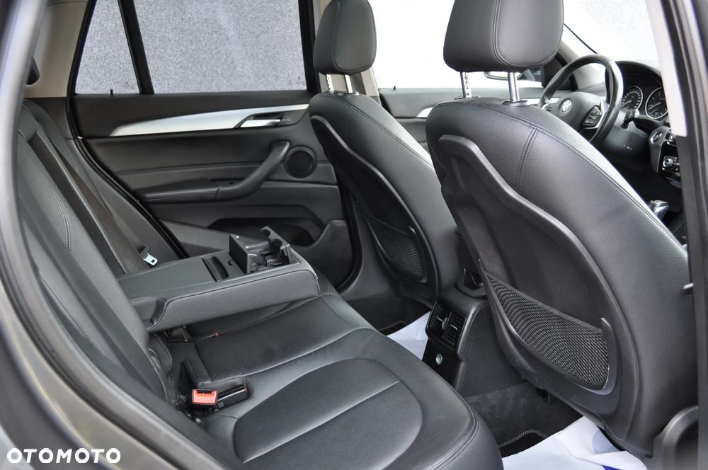 BMW X1 ver-xdrive18d-business-edition - 17