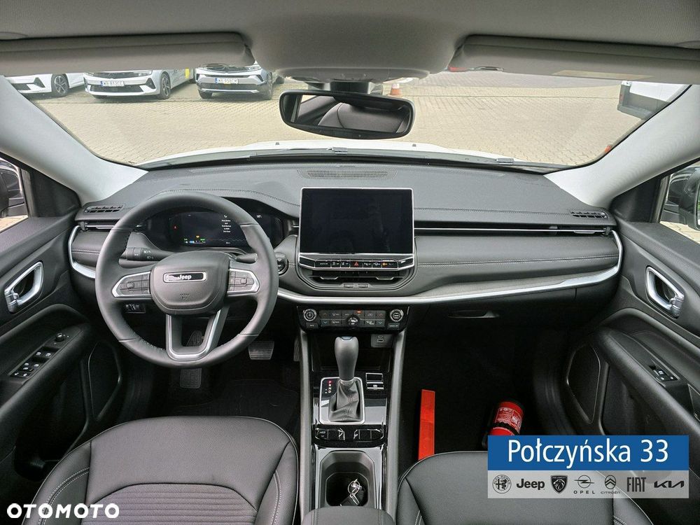 Jeep Compass - 14