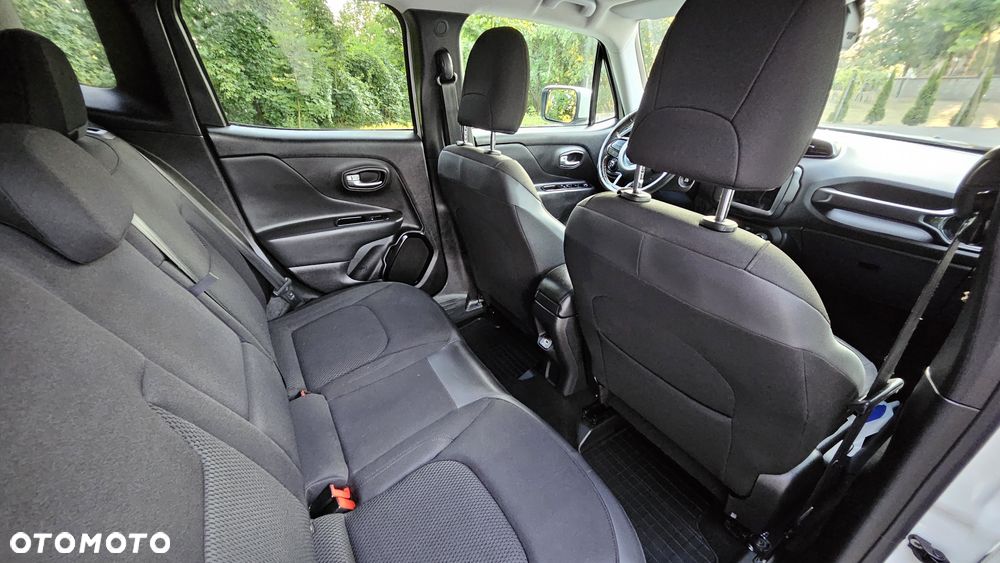 Jeep Renegade 1.3 T-GDI Automatik Longitude - 14