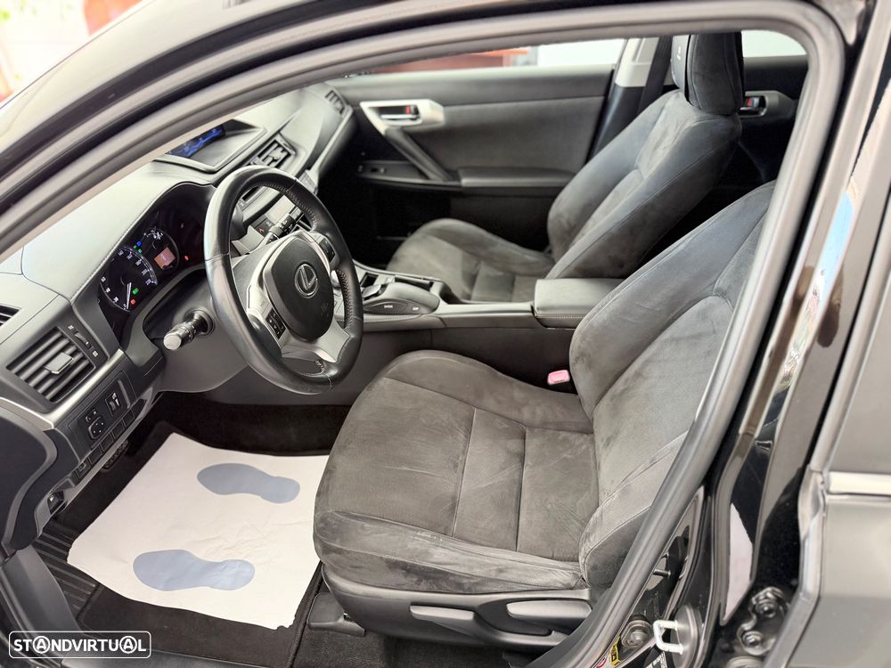 Lexus CT 200h 09 P.Dynamic - 9