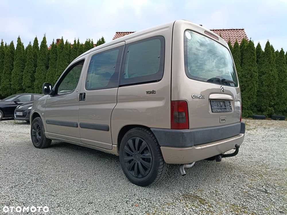 Citroën Berlingo 1.6i Pakiet Plus - 22