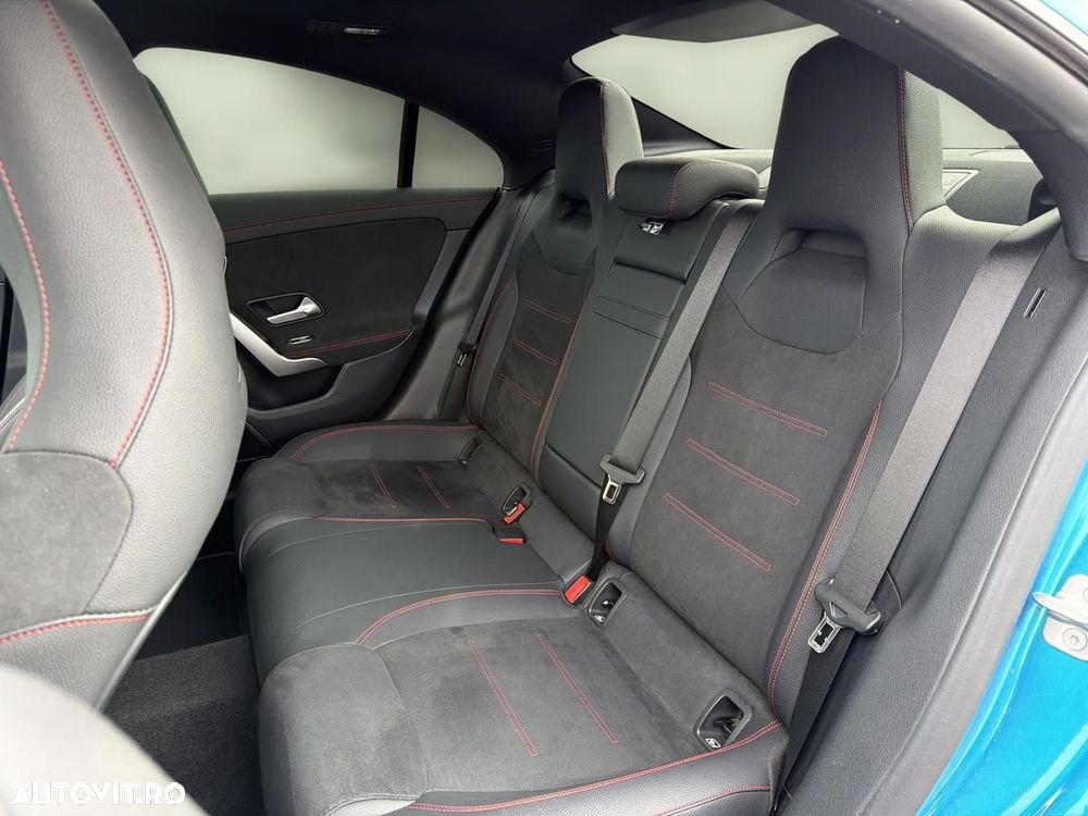 Mercedes-Benz CLA 250 MHEV 4MATIC Coupe - 21