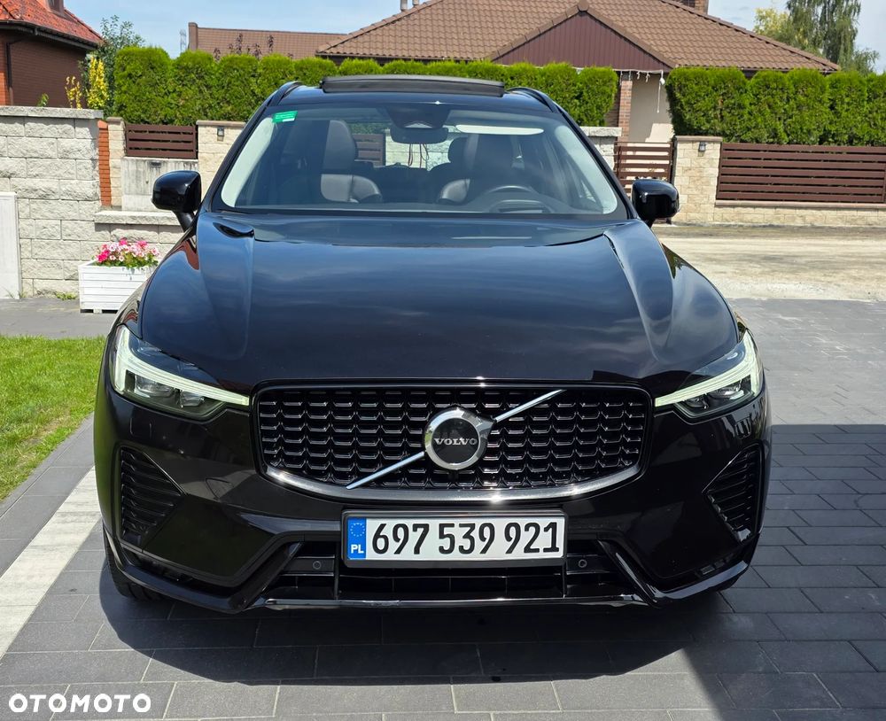 Volvo XC 60 B4 D Ultimate Dark - 2