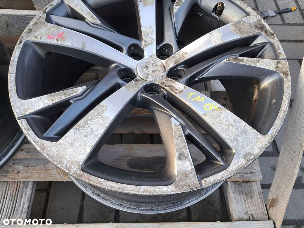 citroen peugeot rcz felgi aluminiowe 19" 8,5 et27 5x108 9800684277 - 9