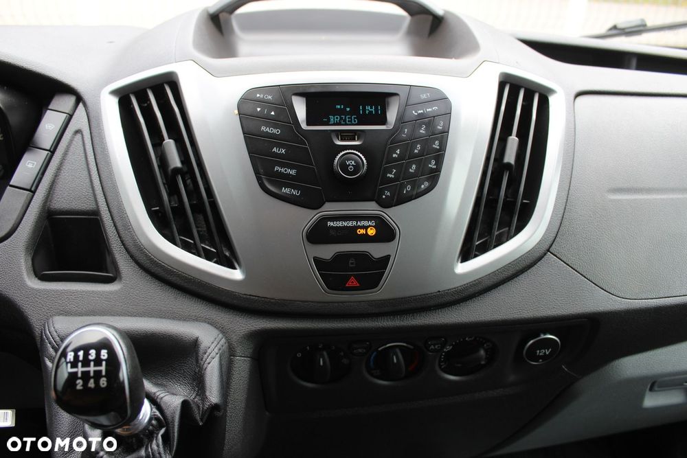 Ford Transit - 8