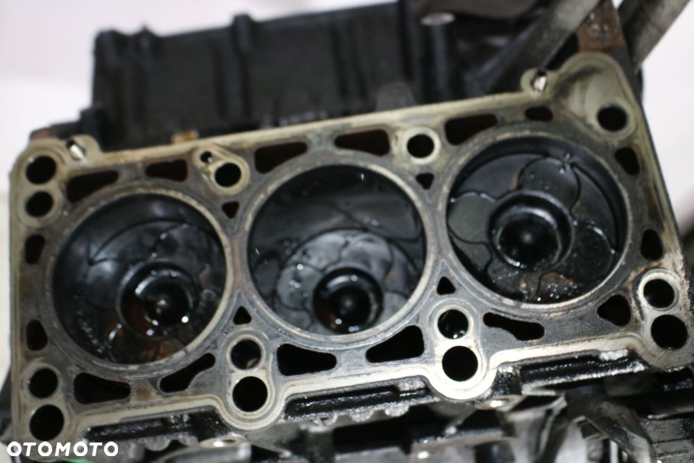 SILNIK DÓŁ BAU AUDI A6 C5 2.5 TDI - 3